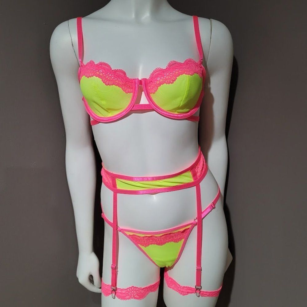 Neon Lace Trim Underwire Garter Lingerie Set - Picture 2 of 11